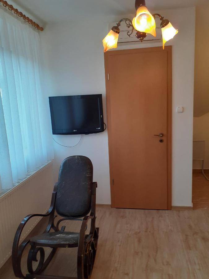 Pacsirta Vendégház Egerszalók Esterno foto